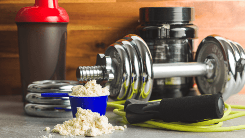 découvrez comment choisir la meilleure whey pour 2025 et optimiser vos résultats fitness avec notre guide complet sur les protéines de qualité.