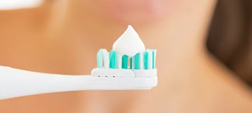 découvrez des méthodes naturelles efficaces pour dégonfler vos gencives rapidement et soulager l'inconfort sans médicaments.