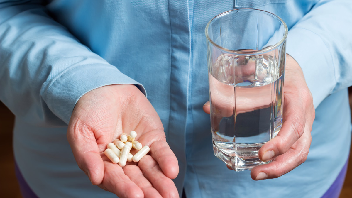 découvrez les risques potentiels pour la santé liés à la consommation de glucosamine en 2025 et comment les éviter pour une utilisation sûre.