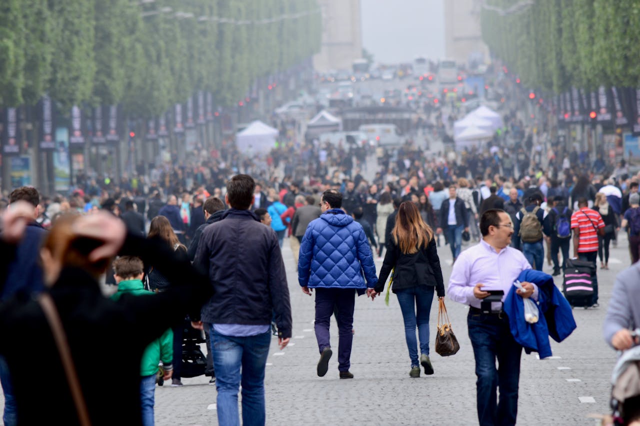 découvrez les projections de la taille moyenne des hommes en 2025, analyses et tendances pour une meilleure compréhension des évolutions physiques.