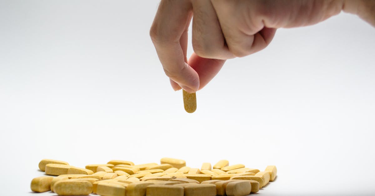 découvrez l'importance de la vitamine b12 pour votre santé, ses bienfaits, les sources alimentaires riches et comment éviter une carence.