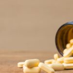 découvrez tout sur la vitamine b12 : ses bienfaits, sources naturelles, recommandations quotidiennes et son rôle essentiel pour la santé et l'énergie.